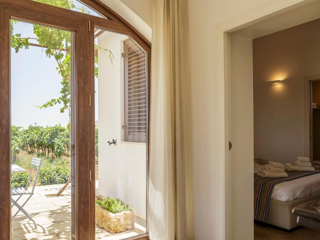 Tenutayala - Residenza Agrituristica بارابيتا المظهر الخارجي الصورة