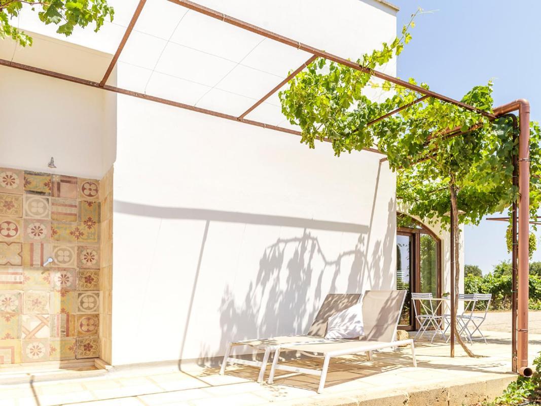 Tenutayala - Residenza Agrituristica بارابيتا المظهر الخارجي الصورة