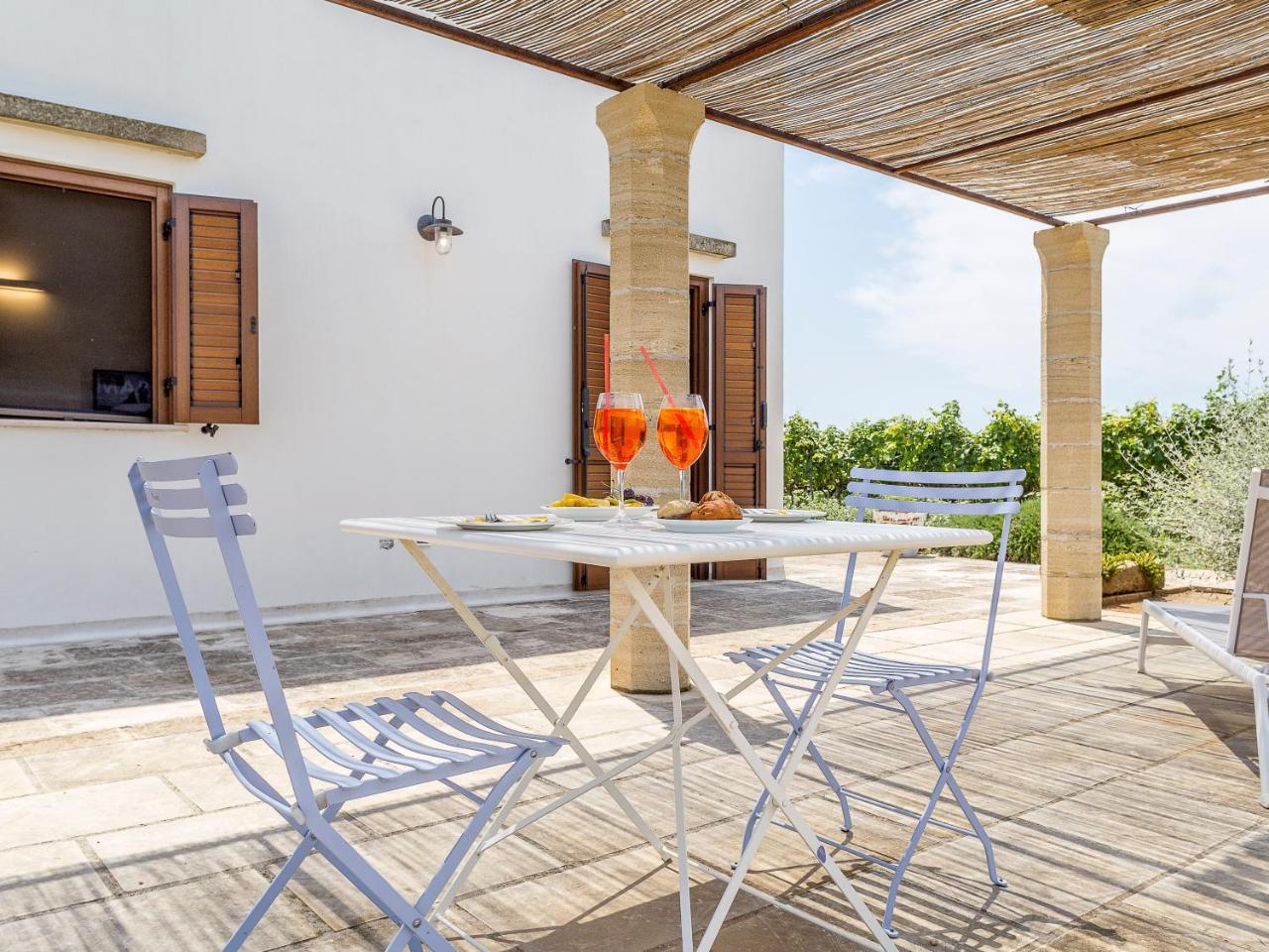 Tenutayala - Residenza Agrituristica بارابيتا المظهر الخارجي الصورة